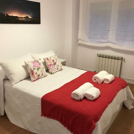 شقة سانتياغو دي كومبوستيلا  في Oh La Life! Camino Frances المظهر الخارجي الصورة